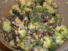 Broccolisalat "Den rigtige"