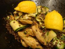 Hot Garam Masalakylling med zucchini og linser