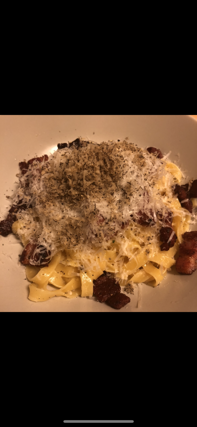 Spaghetti Carbonára med frisk trøffel