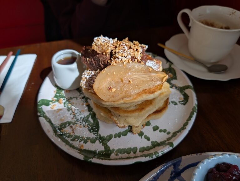 Æblepandekager med chokolade