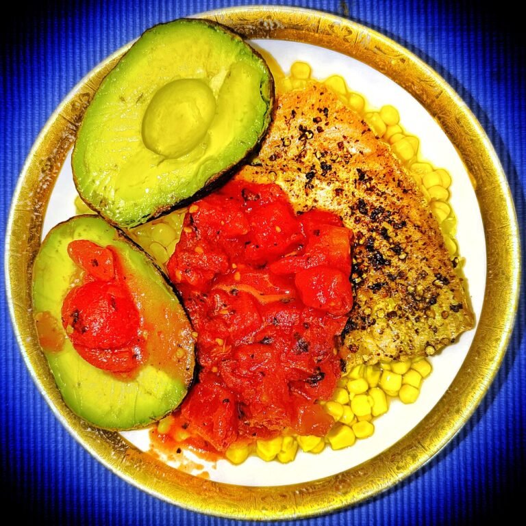Bøf med avocadomos