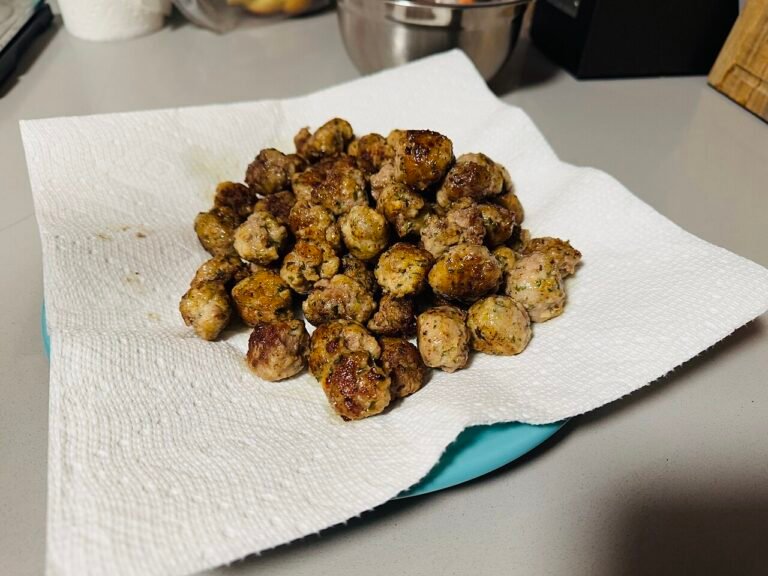 Frikadeller med blendtet grønt